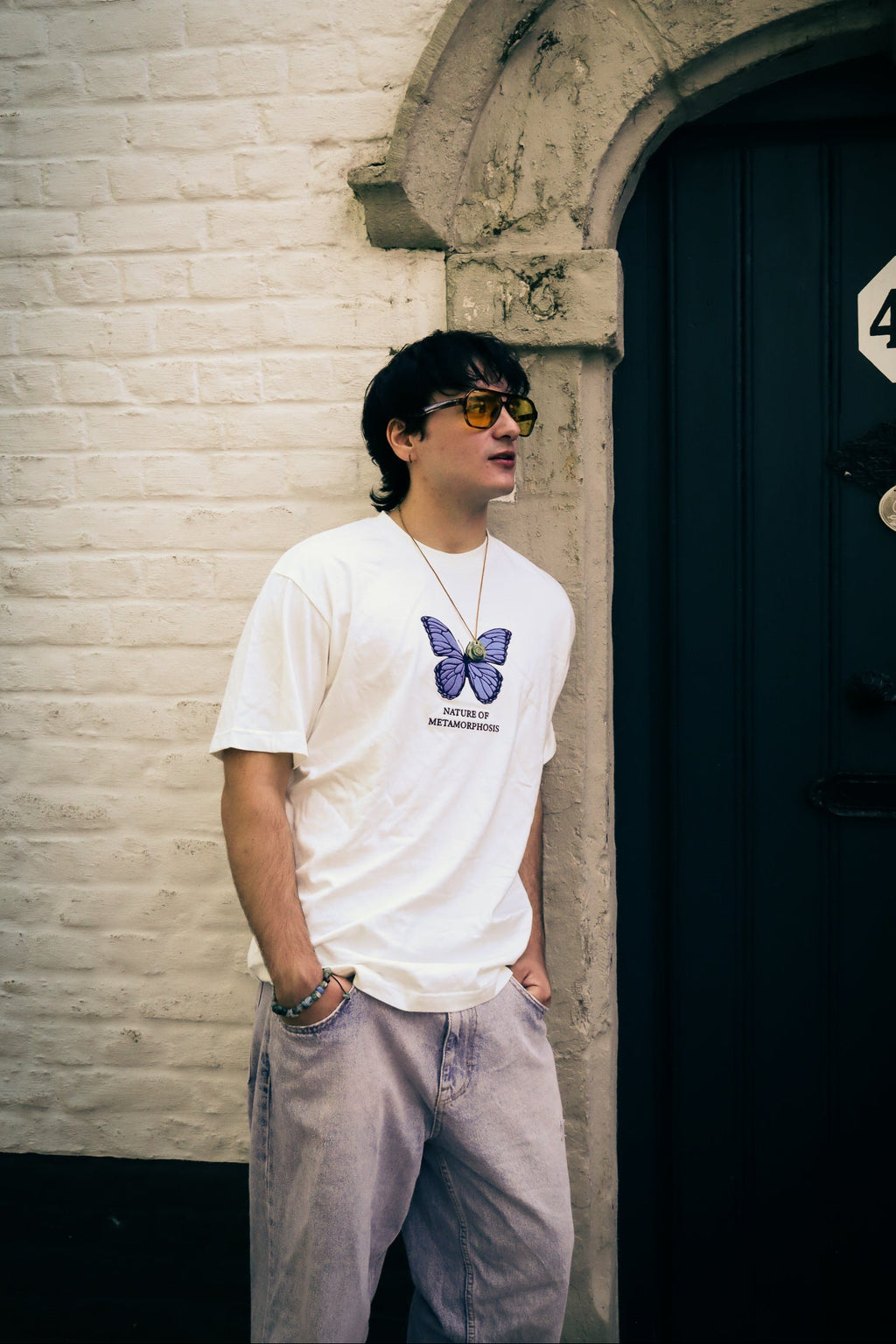 WHITE BUTTERFLY TEE