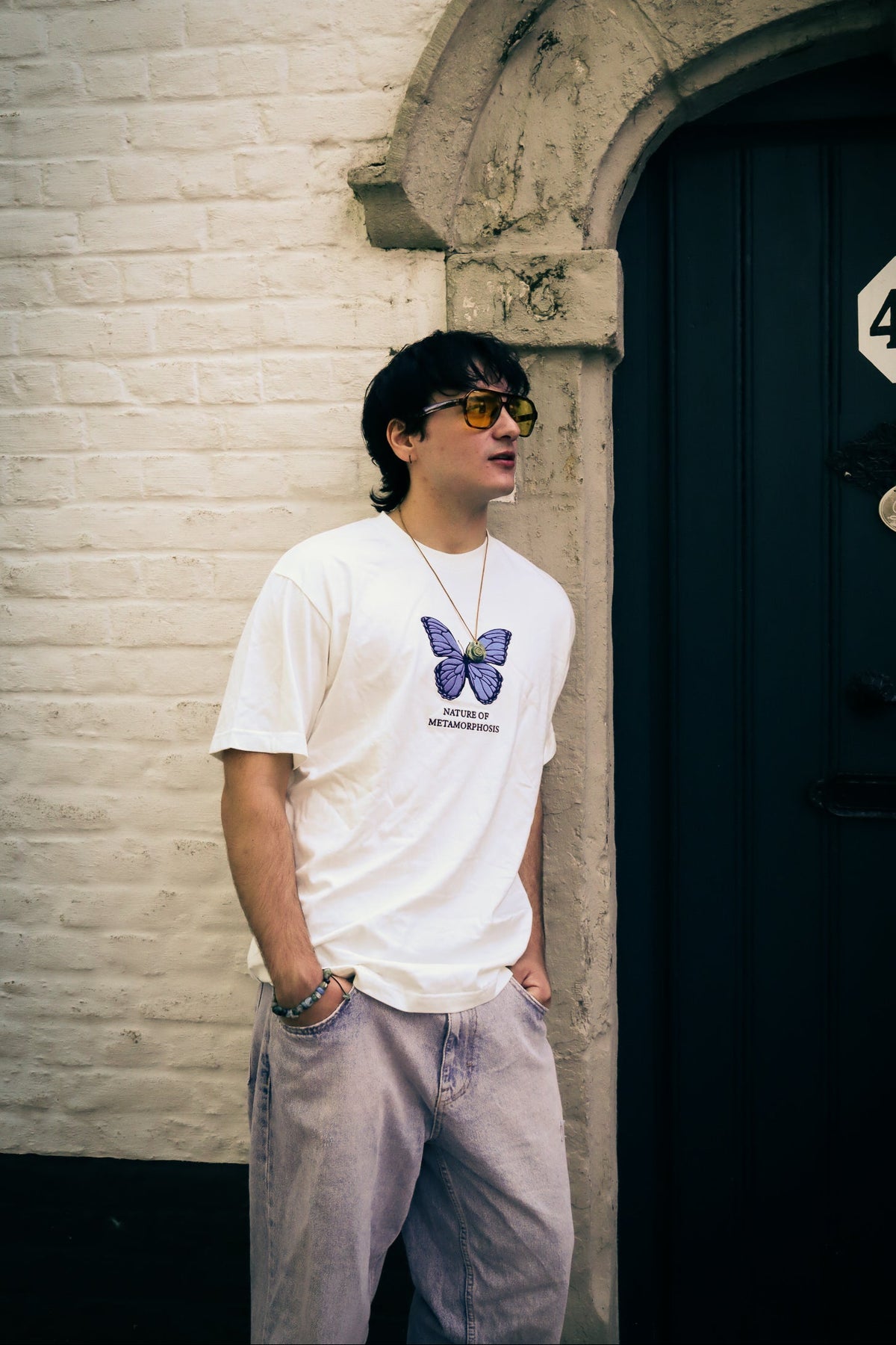 WHITE BUTTERFLY TEE