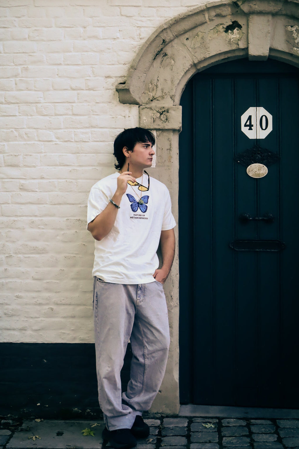 WHITE BUTTERFLY TEE